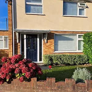 Gatwick House Crawley (West Sussex)
