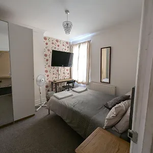 3 Portland Road Southall